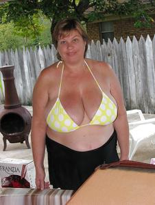 Foto erotica di una donna grassa - foto #12