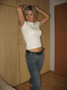 Snella donna polacca in biancheria intima - foto #4