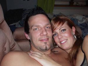 Selfie di una moglie rossa con suo marito - foto #70