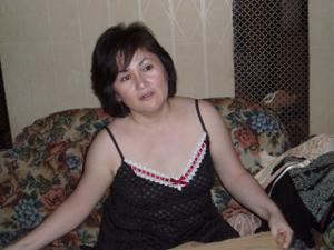 Una donna matura kazaka succhia il cazzo - foto #25