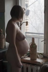 Casalinga incinta nuda - foto #29